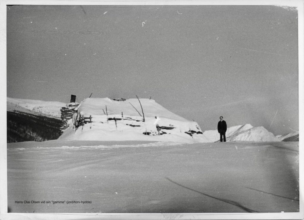 Eallin Áhkkávákkis ovdal 1940.